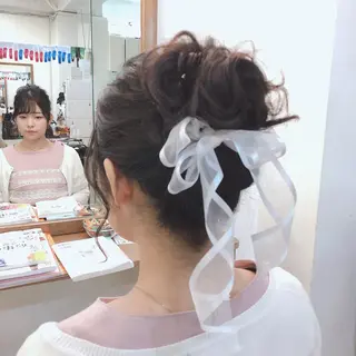 セミロング ヘアアレンジ 塩崎 春香のヘアスタイル