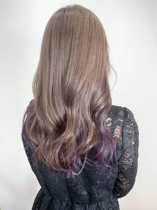 セミロング カラー 薄田 珠美のヘアスタイル