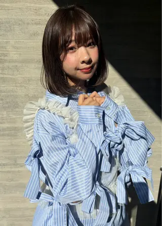 ミディアム 工藤 芽生のヘアスタイル