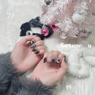 ネイル 💜5/4空✩.* Yuuna💜のネイルデザイン