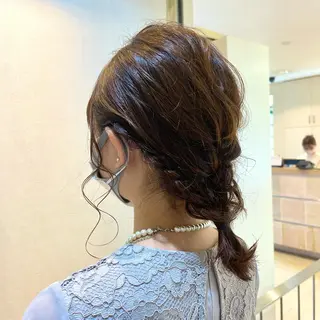 ミディアム ヘアアレンジ 鶴﨑 美優亜のヘアスタイル