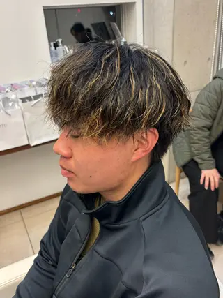 メンズ 心美/ブリーチなし 透明感カラーのヘアスタイル