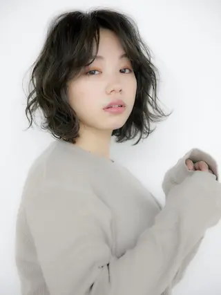 ミディアム パーマ レイヤーカット✂️ 横浜No1♡下鳥翔子のヘアスタイル