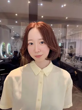 ショート カラー 韓国レイヤー／顔周り ／ブリーチことこのヘアスタイル