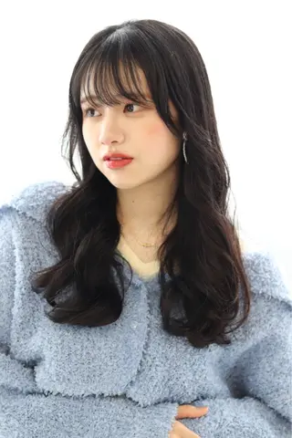 ロング 朝海 咲希のヘアスタイル