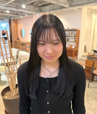 カラー Miyu .のヘアスタイル