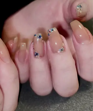 ネイル Spiky とうげ ふうかのネイルデザイン