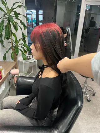 セミロング カラー ヘアアレンジ 🍓艶髪/艶カラー しんたに🌈のヘアスタイル