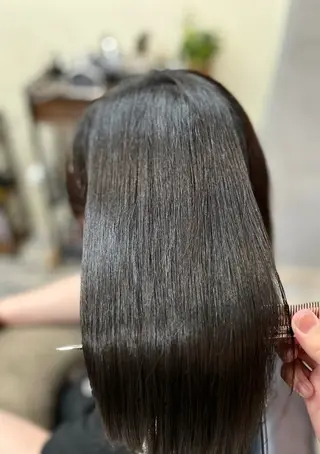 セミロング re place リプレイスのヘアスタイル