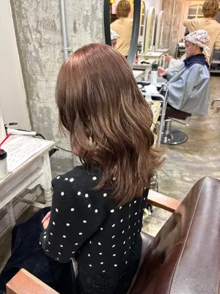 ミディアム 福岡美容室ハイトーン koudaiのヘアスタイル