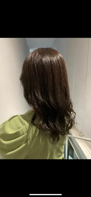 セミロング カラー パピヨンロゼ 髪質改善/酸性のヘアスタイル