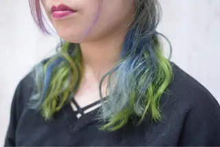 ミディアム カラー GATE. staffのヘアスタイル