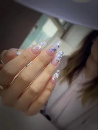 セミロング めぐみのネイルサロン スタッフ練習のネイルデザイン