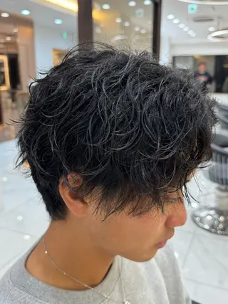 パーマ juri .のヘアスタイル
