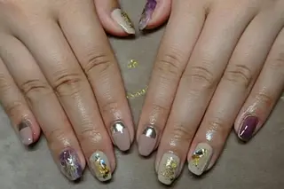 ネイル LAVISH nail salonのネイルデザイン