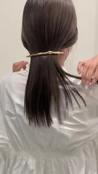 セミロング カラー 落合希 Olivebeigeのヘアスタイル