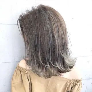 ミディアム カラー TOMOKA 艶髪/透明感カラーのヘアスタイル