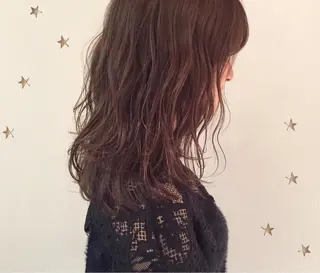 セミロング 市川 千夏のヘアスタイル