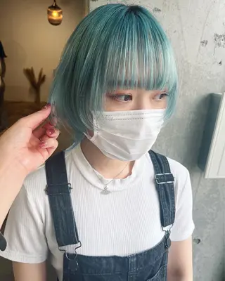 ショート カラー lani ブリーチ /ダブルカラーのヘアスタイル