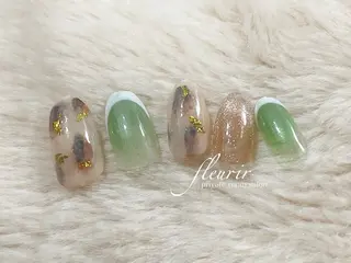 ネイル フルリール 【プライベートサロンのネイルデザイン