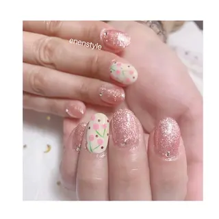 ショート ネイル 👑enen style👑のネイルデザイン