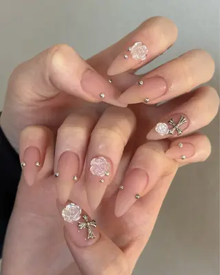ネイル nail salon DOTE(ドート)のネイルデザイン