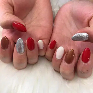 ネイル 西岡 杏のネイルデザイン