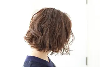 ミディアム パーマ fio マナミのヘアスタイル