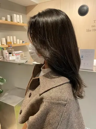 セミロング カラー hazuki 🌝のヘアスタイル