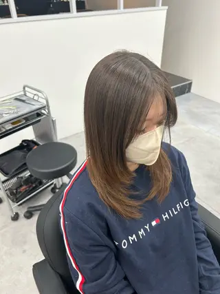 ミディアム 山田 航平のヘアスタイル
