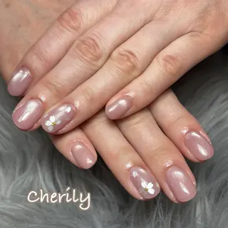 ネイル CHERILY SAKURAのネイルデザイン