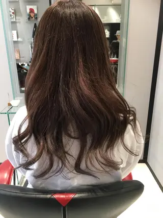 カラー ERIKO Tのヘアスタイル
