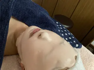 メナード天王寺駅東口 稲冨恵美のエステ・リラクイメージ