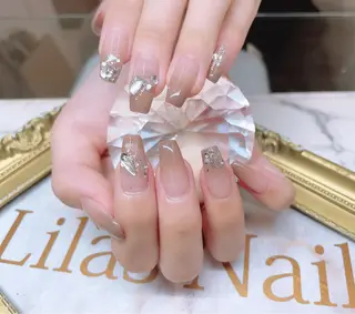 ネイル Lilas Nailのネイルデザイン