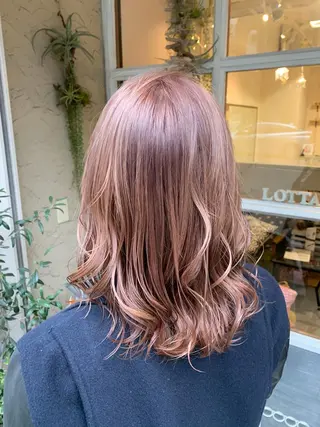 ミディアム カラー 店長担当🌟 矢吹ガブリエル🌟のヘアスタイル