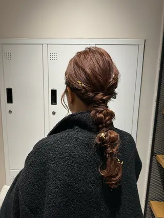 セミロング ヘアアレンジ 🍪ﾖｼｲﾊﾙﾈ🍪 ﾗﾍﾞﾝﾀﾞｰｶﾗｰのヘアスタイル