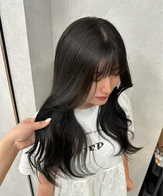 セミロング 🎀透明感カラー 𝐂𝐇𝐈𝐒𝐀のヘアスタイル