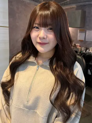 ロング カラー 🤍あみ🤍暗髪オリ ーブ特化🌿髪質改善のヘアスタイル