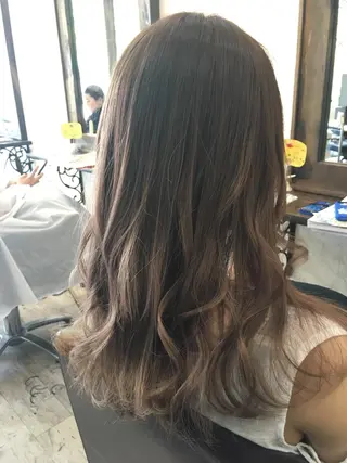 ロング 松本 亮のヘアスタイル