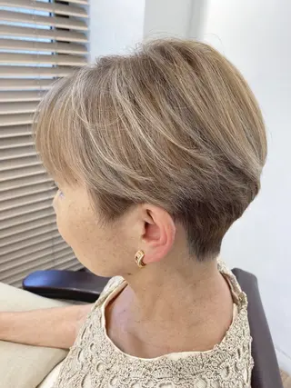 ショート カラー ハイライト⭐️上野 高広のヘアスタイル