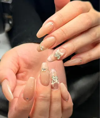 ネイル Tini ANA.CHUOのネイルデザイン