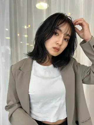 ミディアム カラー Pia ツボイ ケイタのヘアスタイル