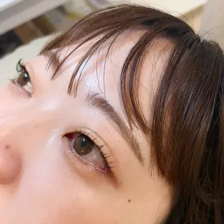 似合わせ眉毛とまつ毛パーマの専門店 シャルム 横浜東口店所属・momo 🫧のマツエク・マツパデザイン