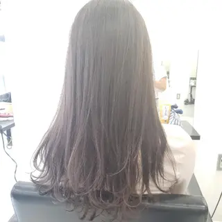 ロング [店長]カラーが好評 　小林のヘアスタイル