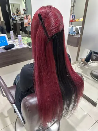 ロング カラー レイヤー 艶々カラーのヘアスタイル
