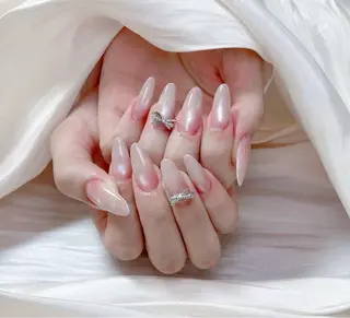 ネイル 小 雨のネイルデザイン