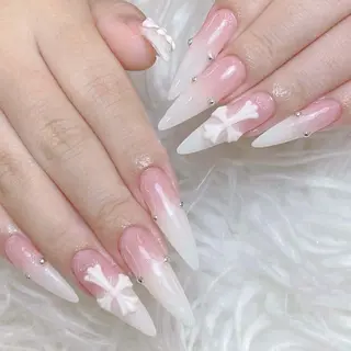 ネイル ANH ゴテゴテネイルのネイルデザイン