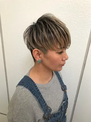 ショート カラー クロスパーマ松永裕久 似合わせカットのヘアスタイル