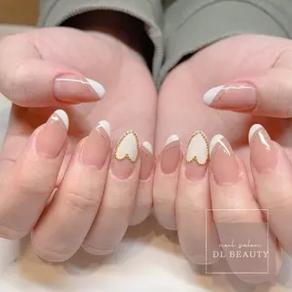 ネイル .. momoko🕊のネイルデザイン