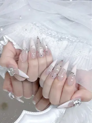 ネイル nail salon  moca  京橋店所属・moca京橋店 Risaのネイルデザイン